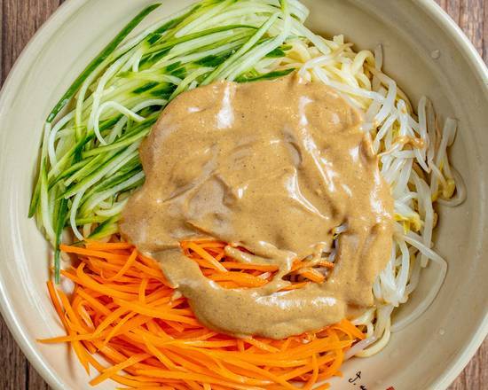 Cold Noodles with Sesame Sauce 麻酱凉面